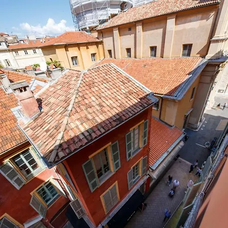 Apartment 06a2 - Heart Of Old Beautiful Renovated